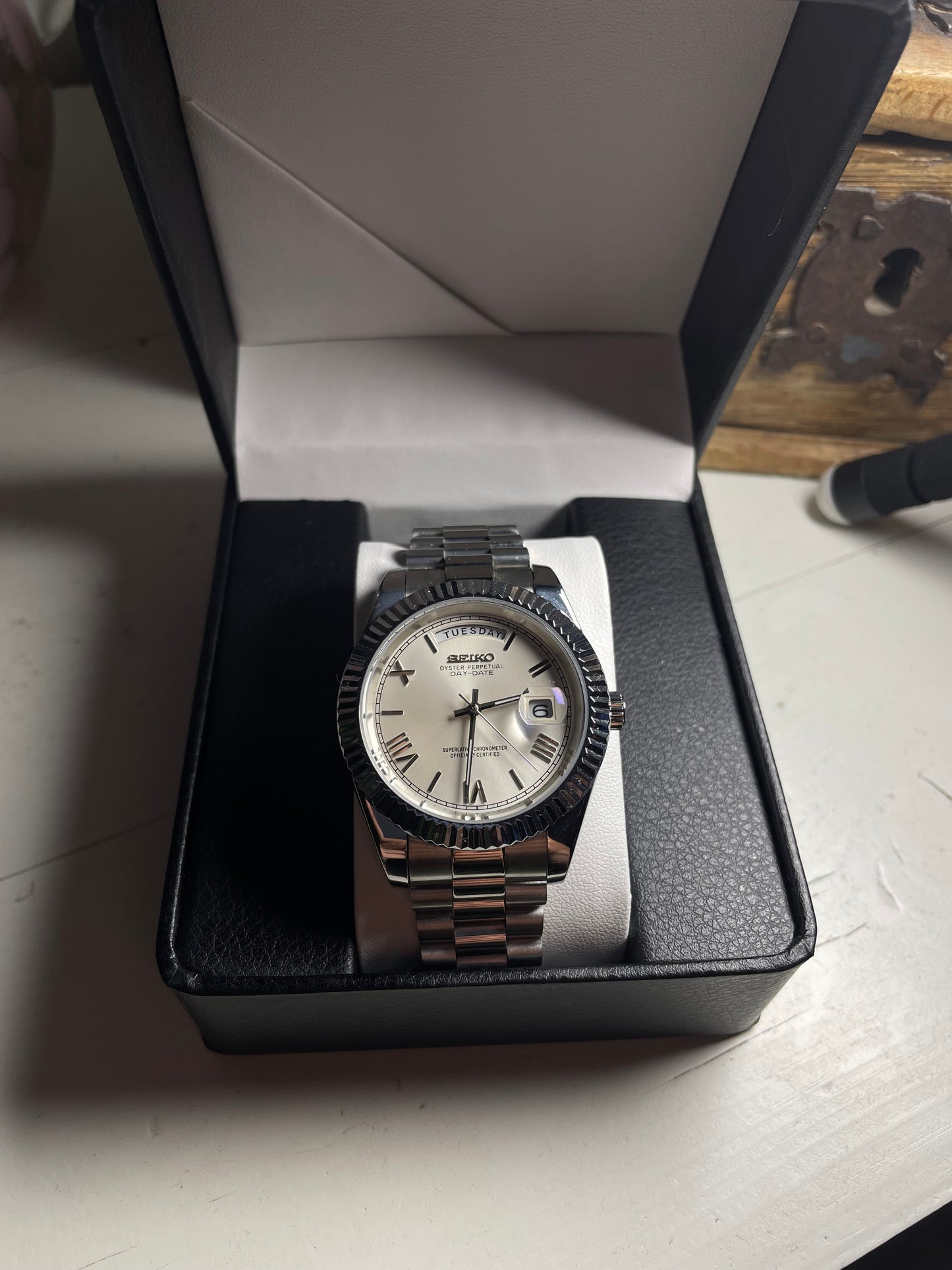 Seiko Day-Date mod White Roman